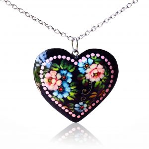 Drevený náhrdelník Srdce Letné kytice